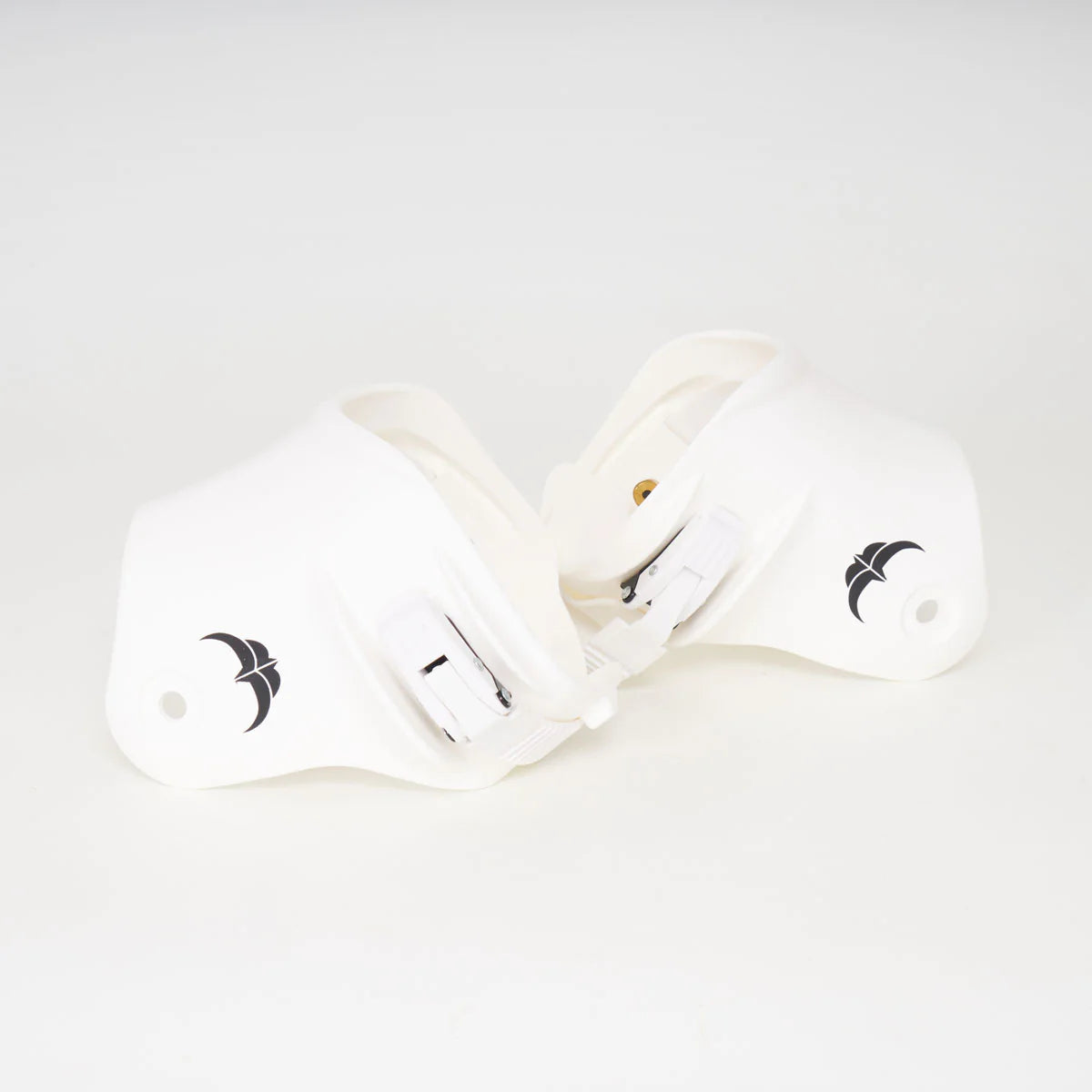 Razors V-cuff