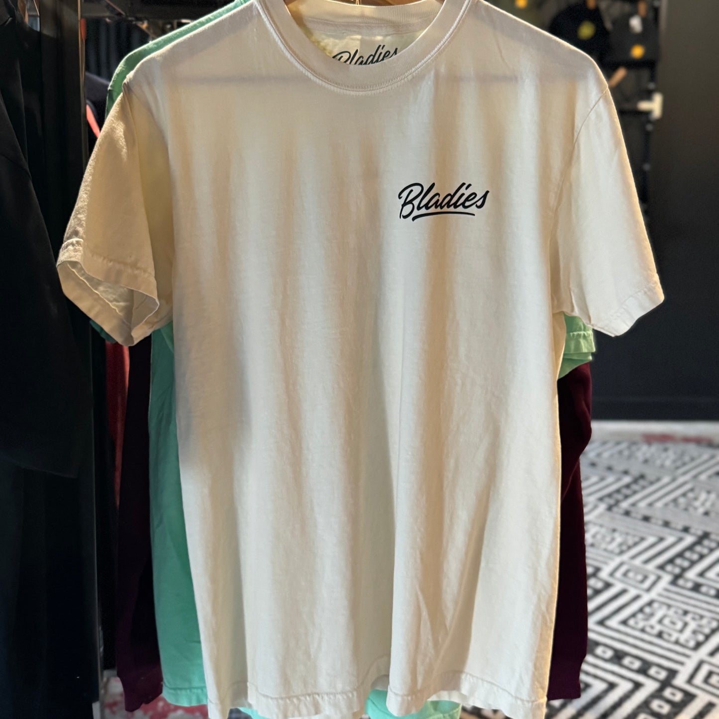 BLADIES: Logo T-Shirt