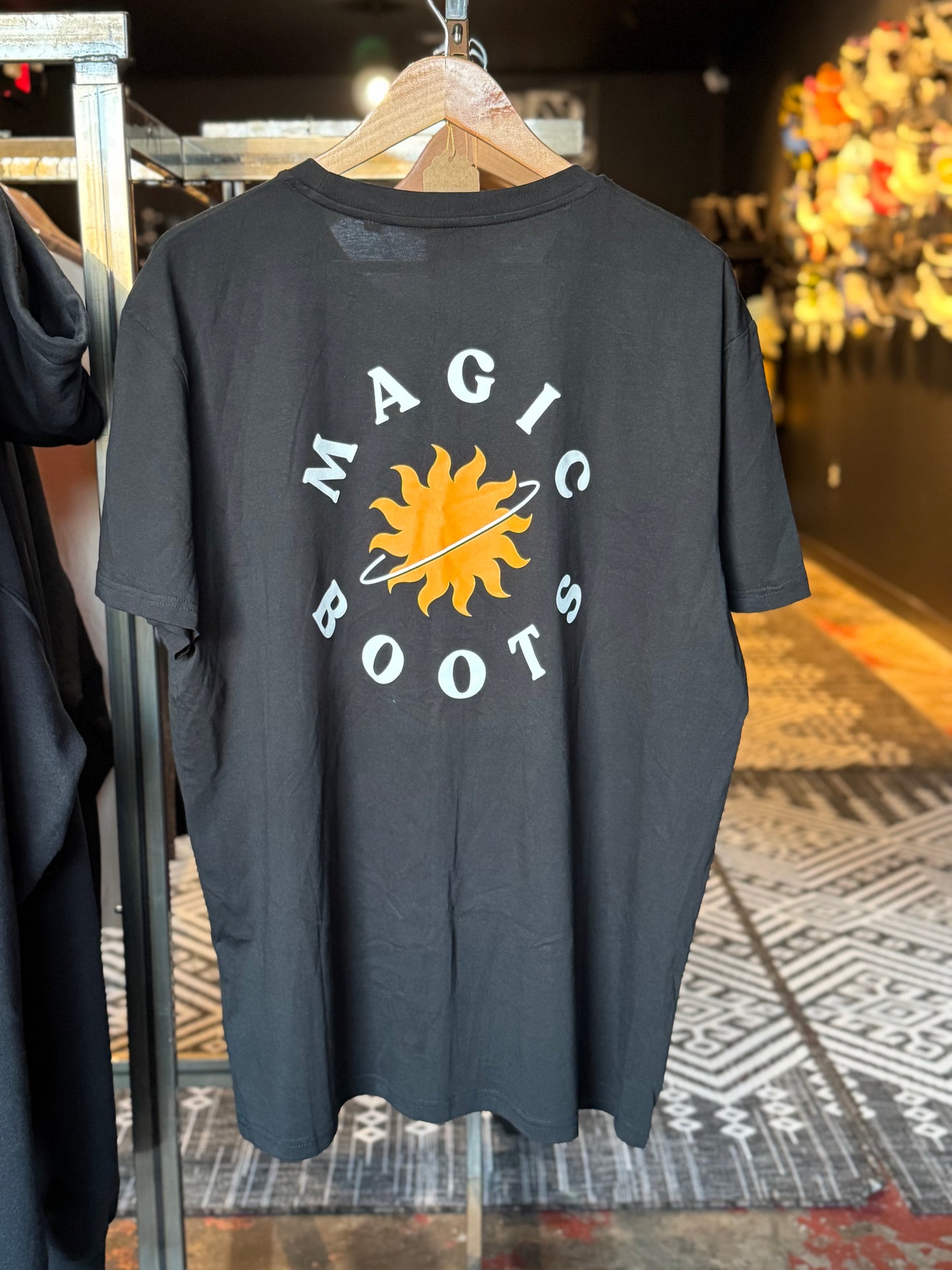 MAGIC BOOTS: Sun Logo Black T-Shirts