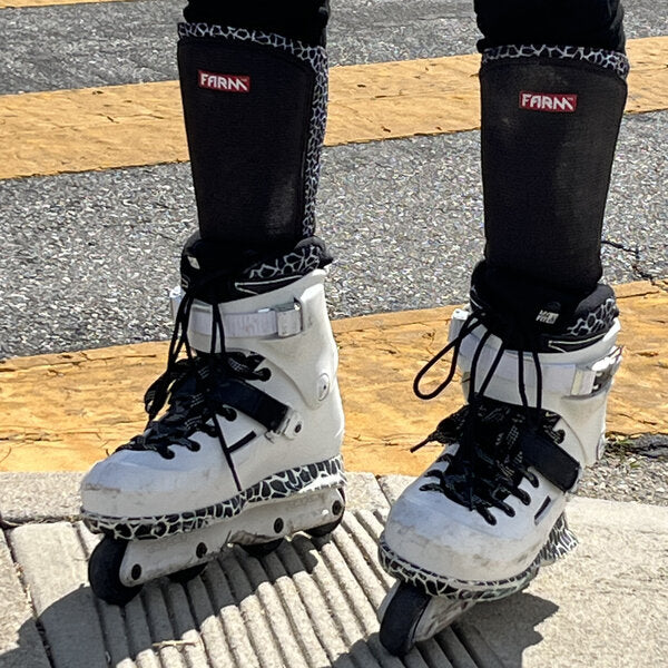ENNUI: Shin Guard Chris Farmer Pro